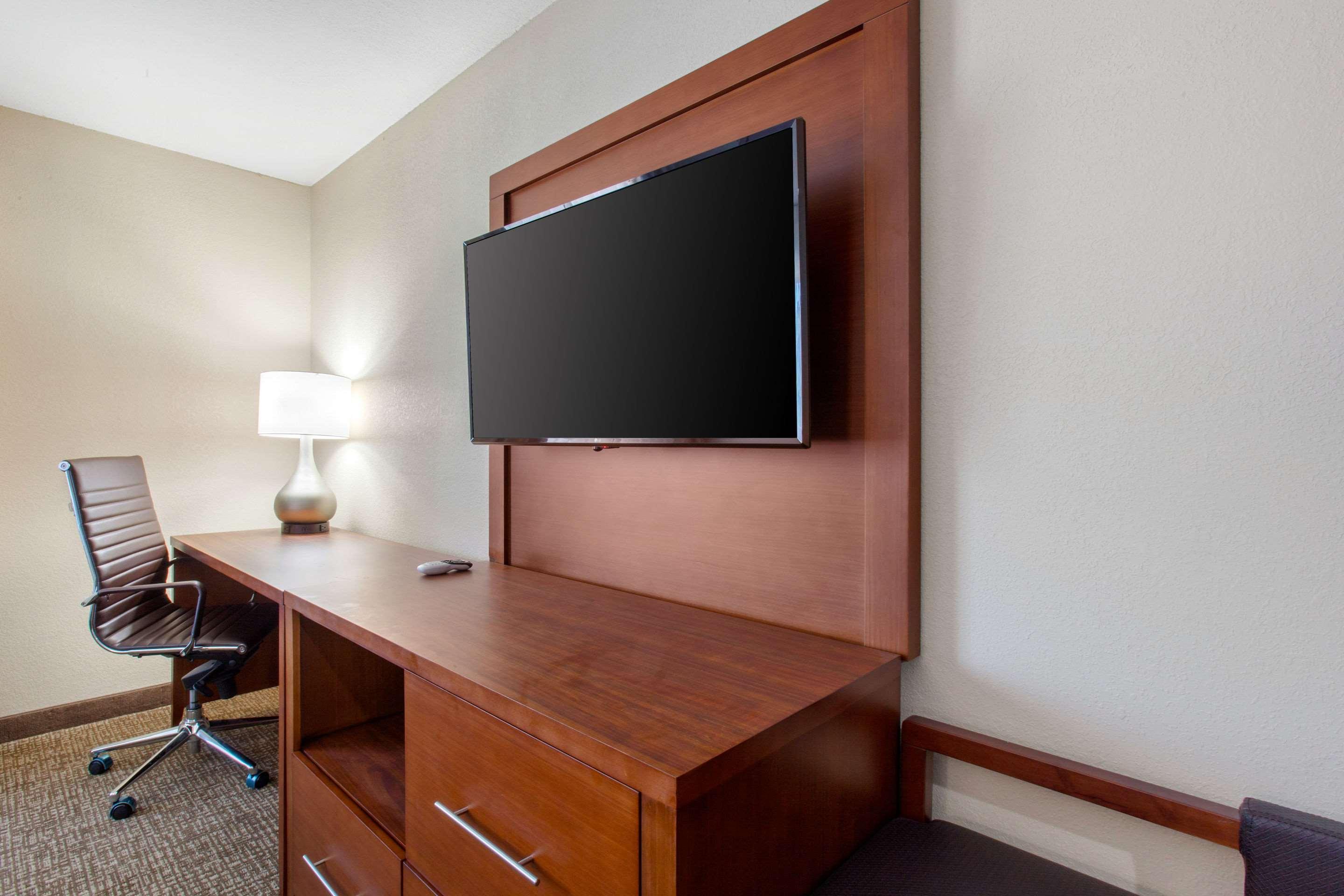 Comfort Inn & Suites Pinetop Show Low Lakeside Exteriör bild