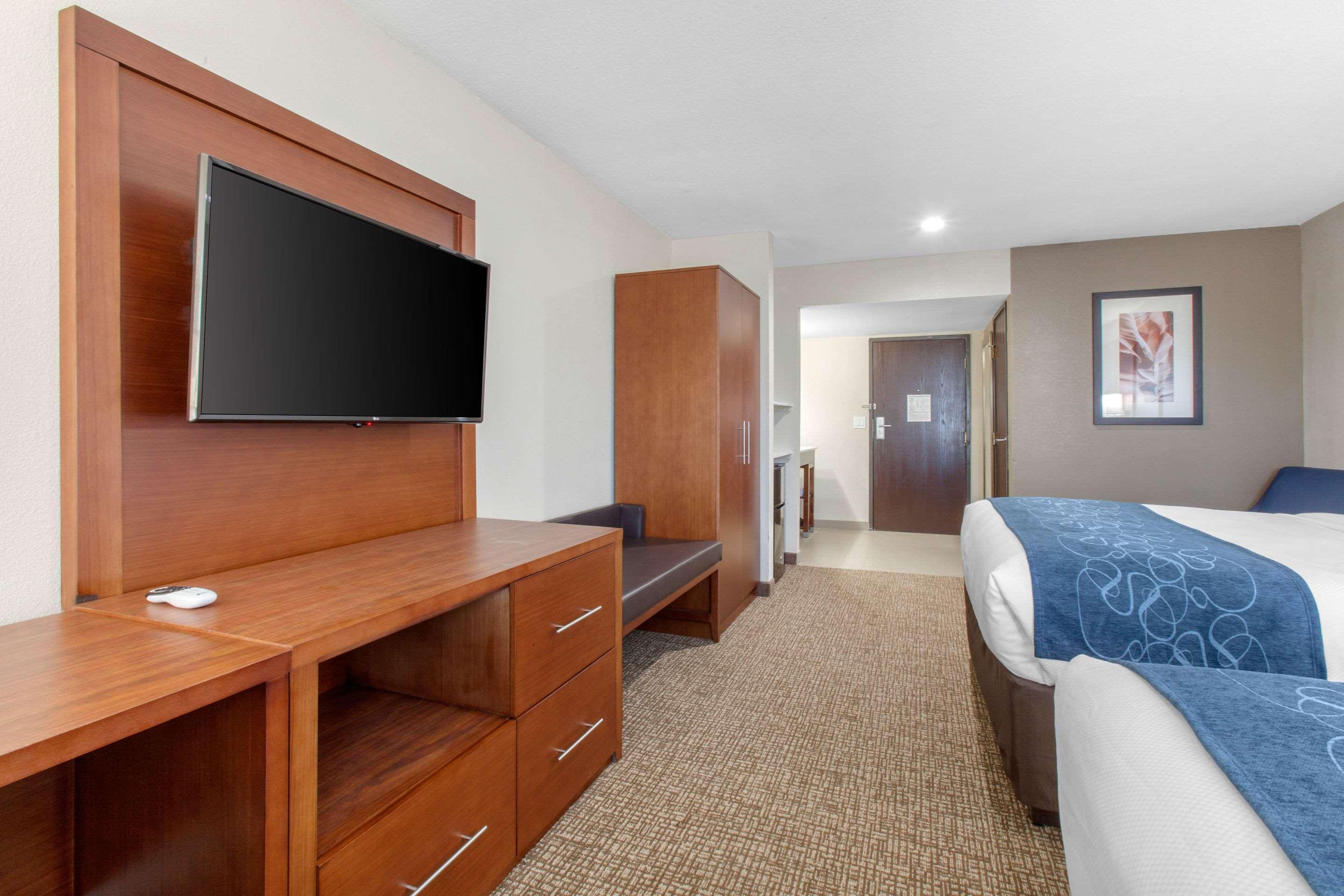 Comfort Inn & Suites Pinetop Show Low Lakeside Exteriör bild
