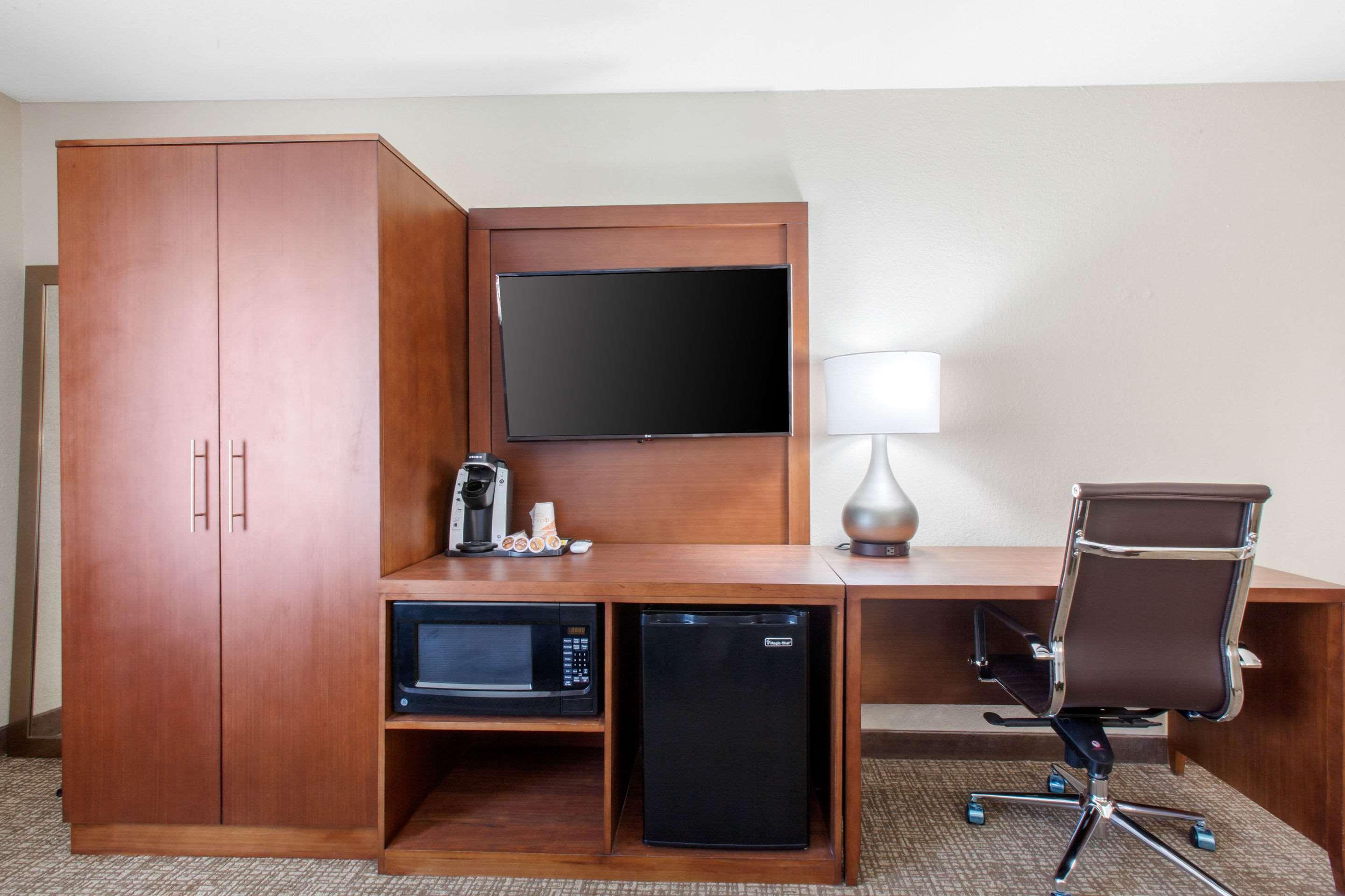 Comfort Inn & Suites Pinetop Show Low Lakeside Exteriör bild
